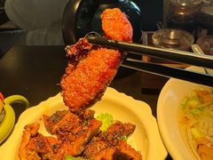 -大头虾越式风味餐厅(光明广场店)