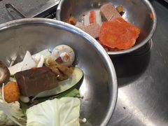 -愉肴麻辣香锅(中山路店)