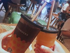 -星巴克(浦东机场T2到达店)