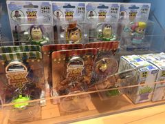 -泡泡玛特POPMART(天环购物中心店)