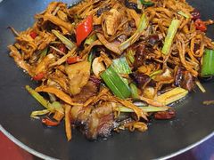 -日月昇渔家菜·海肠捞饭·大连海鲜(星海公园店)