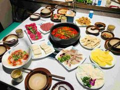 -贵府酸汤牛肉火锅·贵州老字号(飞山街店)