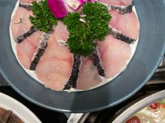 -周师兄大刀腰片火锅(洪崖洞旗舰店)