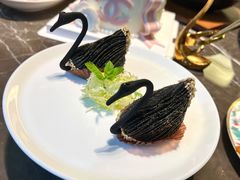 -海派悦庭·海胆烧麦·新融合菜(凯德广场店)