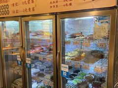 -十一街苍蝇馆子转经消江湖菜(九眼桥十一街店)
