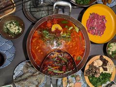 -楠小云·云南鲜菌·鲜牛自助火锅(九眼桥店)