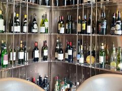 -wineapp葡萄酒餐吧(外滩金融中心店)