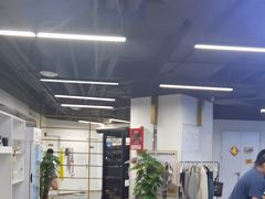 -超鹿运动(达信大厦店)