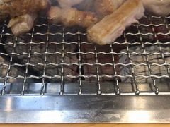 -肉甲韩国木炭烤肉(新壹街1店)