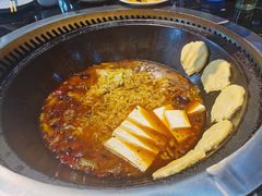 -袁小二大东北铁锅炖(吉祥村总部)