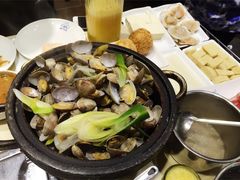 石锅蚬子-楼外楼大刀肉传统火锅居(博学路店)