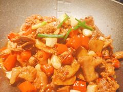 老坛剁椒鱼头-食在不一样·大碗湖南菜(金茂汇店)