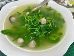 豆尖肉圆汤-金螃蟹