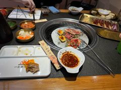 -一家东北烤肉(华大店)