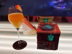 -OZONE 顶楼酒吧(香港丽思卡尔顿酒店)
