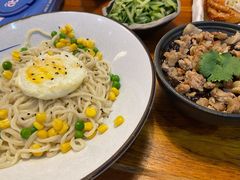 功夫炸酱面-中国凉都黄牛肉馆(杭州总店)