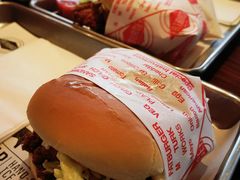 脆鸡汉堡-FATBURGER 特富客汉堡(外交公寓店)