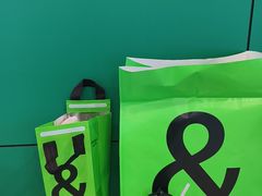 -BUTTERFUL&CREAMOROUS 黄油与面包(三里屯太古里店)