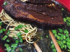 -小龙大肉面馆