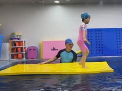 -龙格亲子游泳·水育早教运动中心(绿城店)