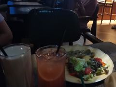 -The Cheebat 锌吧·Bistro(体育西店)