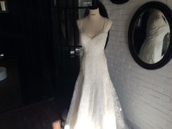 -纯色时光婚纱艺术馆WHITE