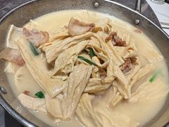 -传统菜农庄(皇姑路店)