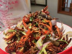 -乡土黄·鲜牛肉火锅·小龙虾(兴业街店)