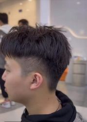 -Kraemer Paris  苏豪路易士·嘉玛发廊