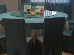 -一家人(凯旋路店)