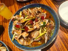 -蚝堡海鲜·威海菜·海肠捞饭·烧烤·亚洲吃蚝公司(幸福门店)