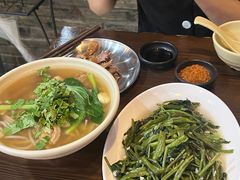 -谢大牛馆·中式卤牛排(老店)