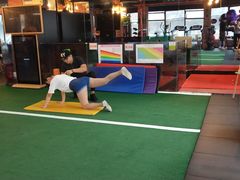 教练很认真-GYMPLUS私教健身会馆(大悦城店)