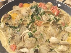 -Mark&Mars Restaurant