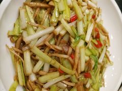 -小姨家常菜(昭萍东路店)