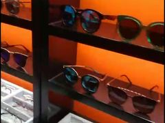 -潘多拉眼镜·蔡司依视路明月(潘家园店)