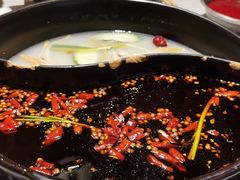 鸳鸯锅-钢管厂五区小郡肝火锅串串香(总店)