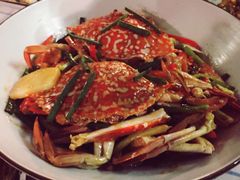 咸蛋黄年糕炒蟹-在湖边私厨小馆