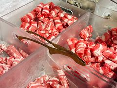 -汉江山料理级自助烤肉黑金冠(周口好吃城店)