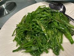 -彩云天云南餐厅
