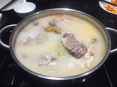 -官也街澳门火锅(新源里店)