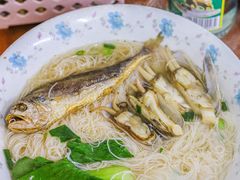 黄鱼蛏子米线-巴哈面店(沈家门西大街店)