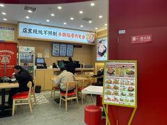 -犟骨头排骨饭•大骨面(弘阳广场店)
