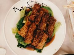 鲍汁生菜腐皮卷-广州酒家(文昌总店)