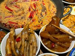 -萍姐火锅·公路夜市(武汉首店)