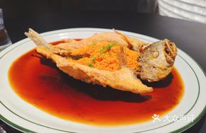 Crispy Garlic Fried Yellow Croaker with Soy-Glaze