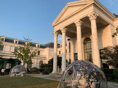 -上海玫瑰园度假酒店