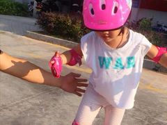 -悦动体能篮球羽毛球网球(三里河店)