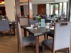 -静之湖湖畔餐厅