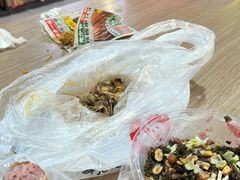 -中东大市场美食城
